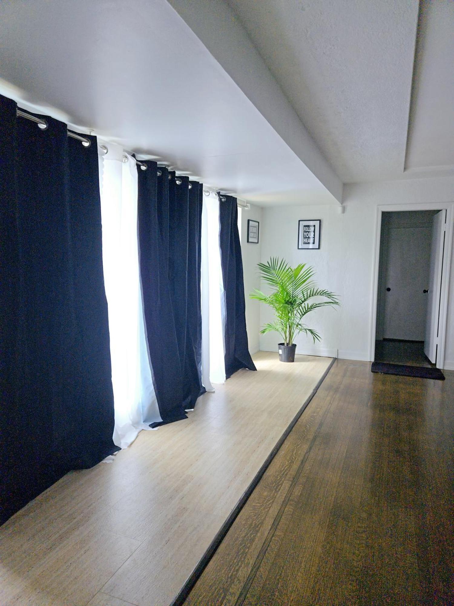 Charming Room With Attached Private Bath In The Heart Of Vancouver! Private Parking, Self Check-In & Just 4 Mins To Metrotown! Exterior foto