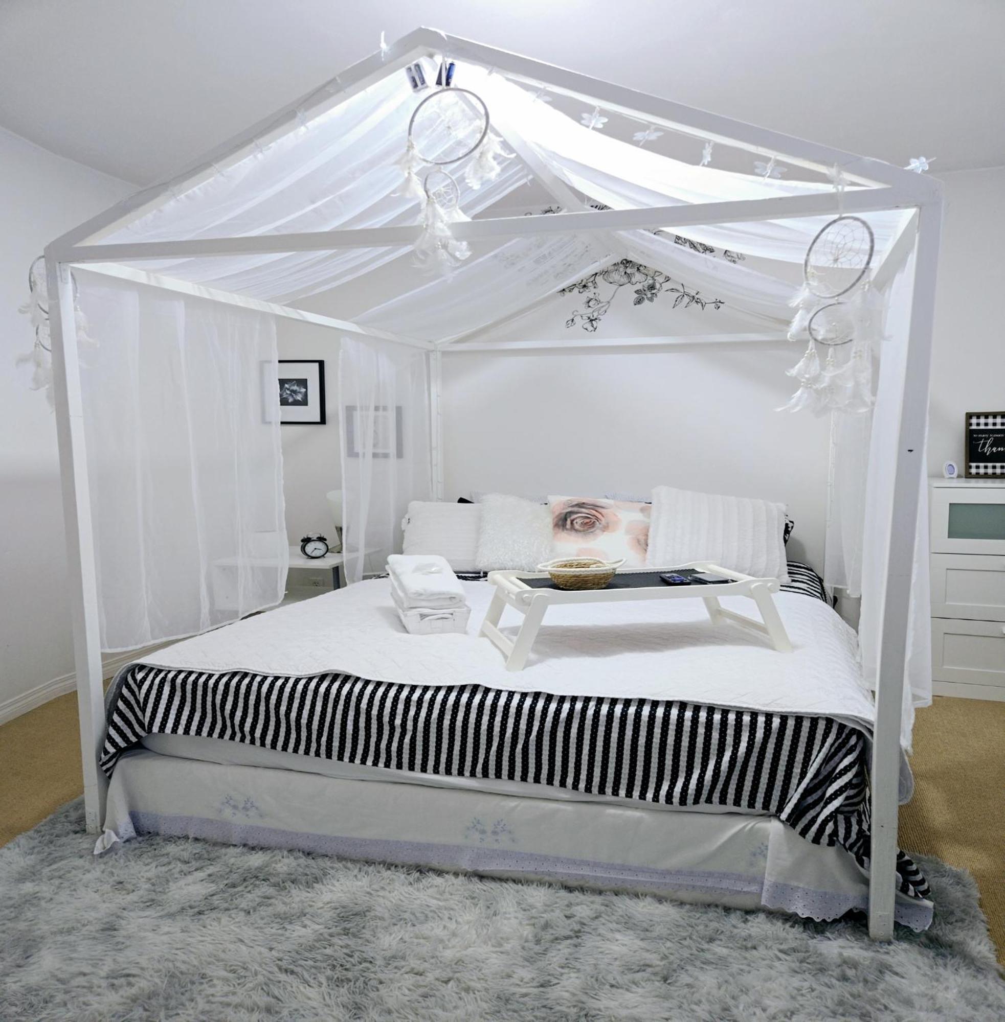 Charming Room With Attached Private Bath In The Heart Of Vancouver! Private Parking, Self Check-In & Just 4 Mins To Metrotown! Exterior foto